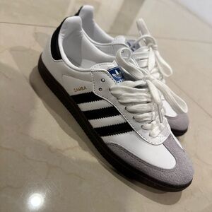 Brand new sneakers women size us 6